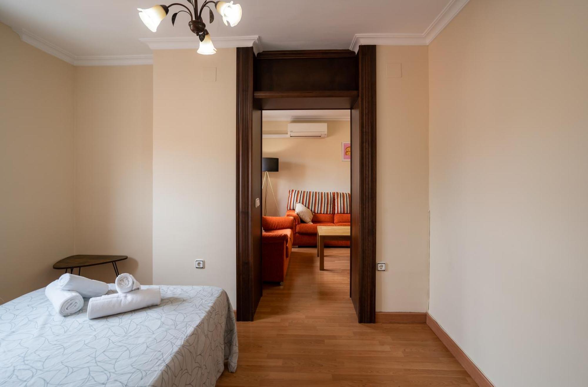 Cuarteles By Dossan Apartment *